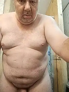 lawndad79 online show from 12-02-25, 04:58