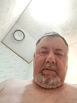 lawndad79 online show from 01-10-26, 01:45