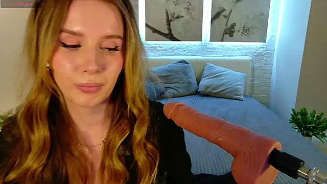 Betty June online show from 04-18-26, 08:42