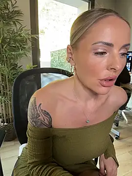 EmaSalis online show from 11-11-25, 11:05