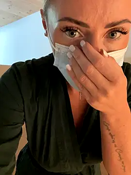 EmaSalis online show from 09-15-25, 10:26