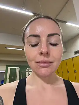 EmaSalis online show from 02-14-26, 01:22