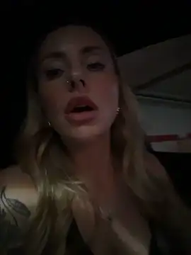 EmaSalis online show from 04-10-26, 11:50