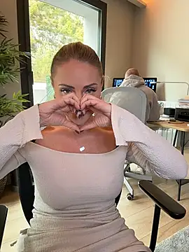 EmaSalis online show from 11-10-25, 11:15