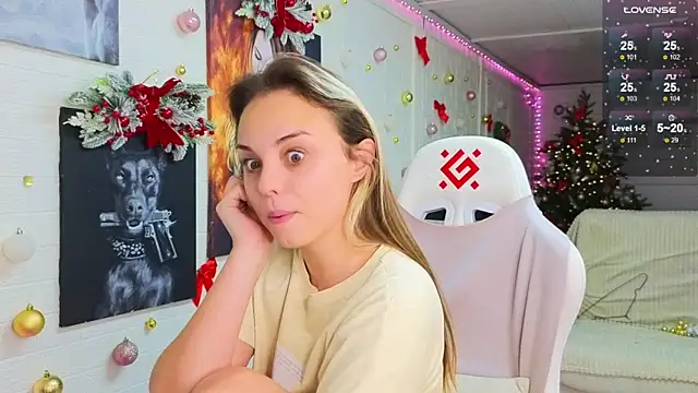 Misss Vikk online show from 12-21-25, 02:13