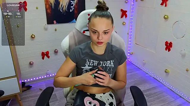 Misss Vikk online show from 02-20-26, 03:25