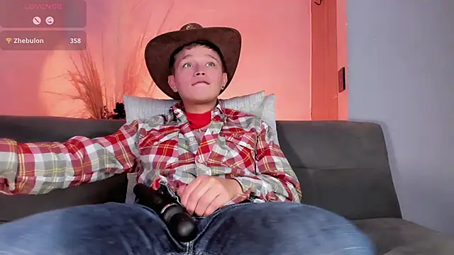 Snapshot of Tim_wolf chatting on 03-06-25, 07:58 Tim wolf online show from 03-06-25, 07:58