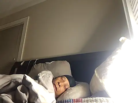 Vybezmaster online show from 11-24-25, 09:20