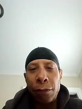 Vybezmaster online show from 11-16-25, 06:34