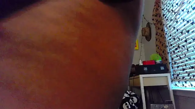 Snapshot of N1NT3NDH03 chatting on 09-25-25, 12:22 N1NT3NDH03 online show from 09-25-25, 12:22