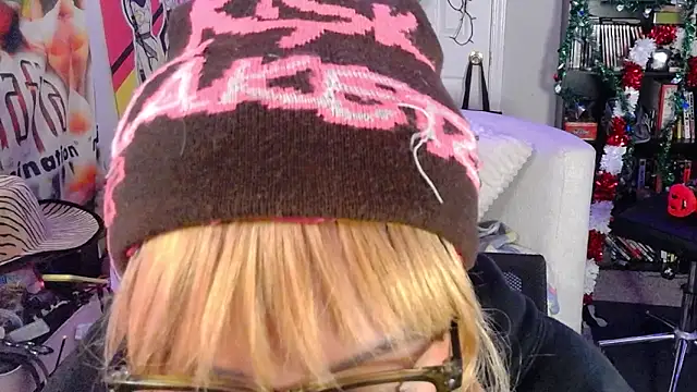 N1NT3NDH03 online show from 01-06-26, 03:43