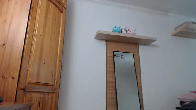 Lisakisss online show from 04-02-26, 06:53