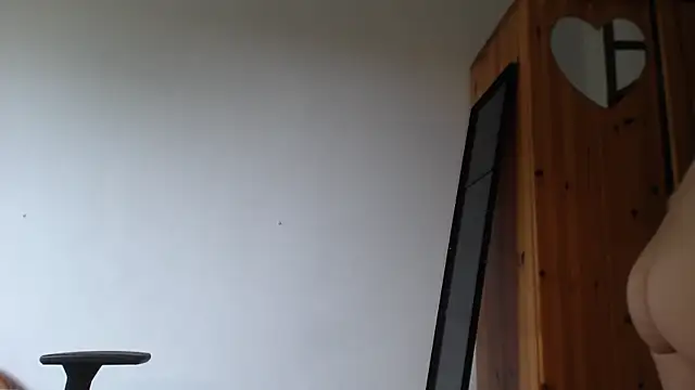 Lisakisss online show from 05-09-26, 06:17