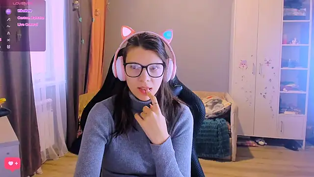 MollyLollipop online show from 03-03-26, 02:07