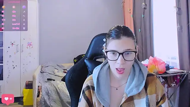 MollyLollipop online show from 02-10-26, 04:33