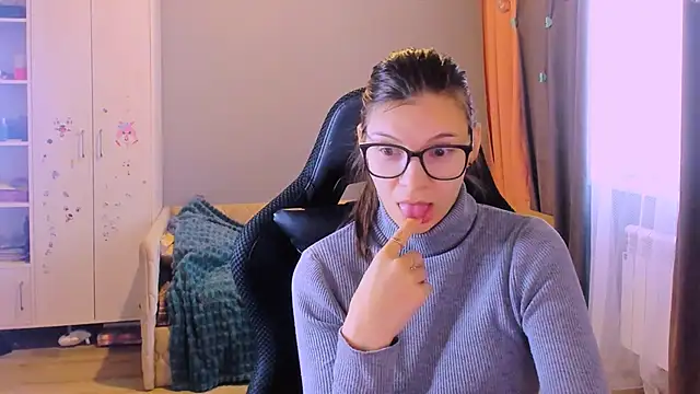 MollyLollipop online show from 03-02-26, 02:01