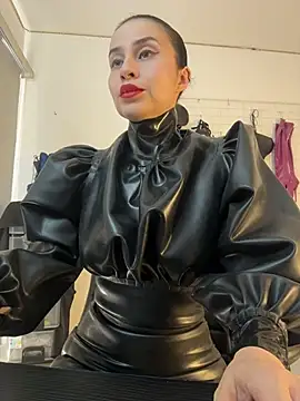 Snapshot of mylatexpleasure chatting on 07-15-26, 07:54 mylatexpleasure online show from 07-15-26, 07:54