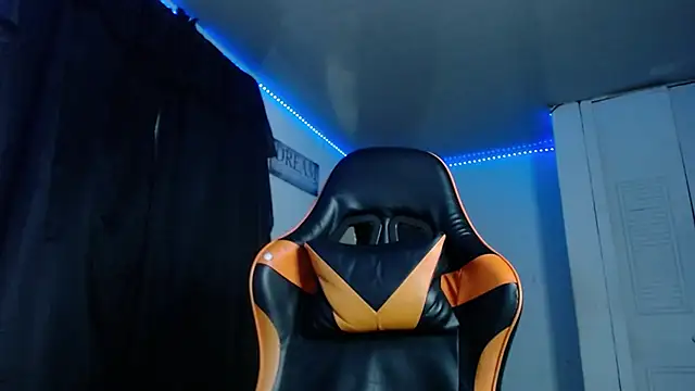 Adam Hudsond online show from 09-19-25, 10:52