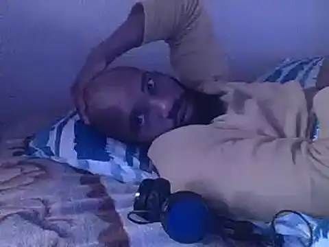 KAYBEEDEFREAK online show from 02-15-25, 10:00