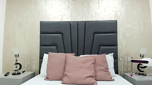 Isabella Harley online show from 01-10-26, 03:07