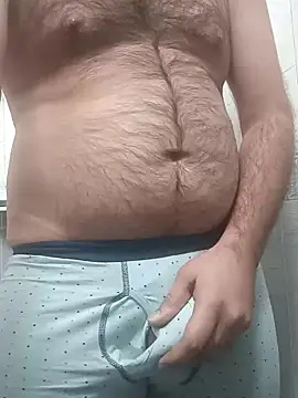 Snapshot of desicockandball chatting on 12-09-24, 05:52 desicockandball online show from 12-09-24, 05:52