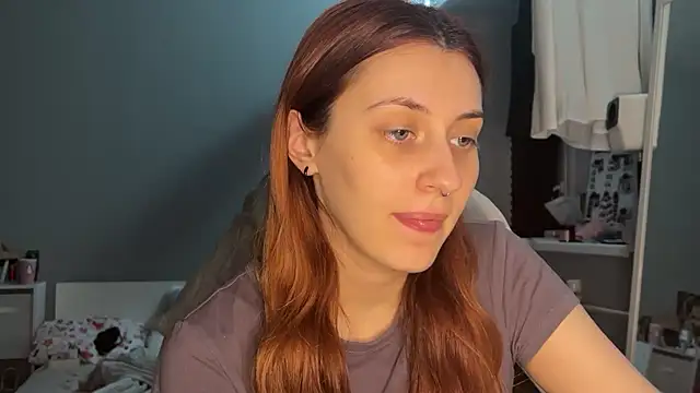 Uniarten online show from 10-15-25, 06:16