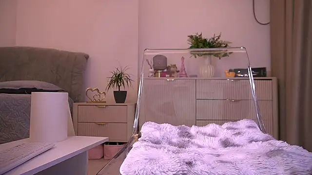 lildiaa online show from 05-09-26, 07:56