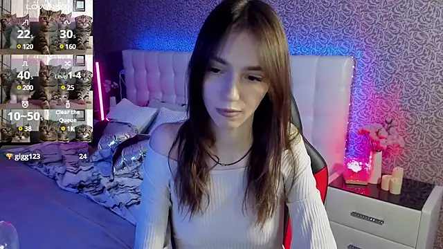 SophieCatty online show from 03-08-25, 12:09