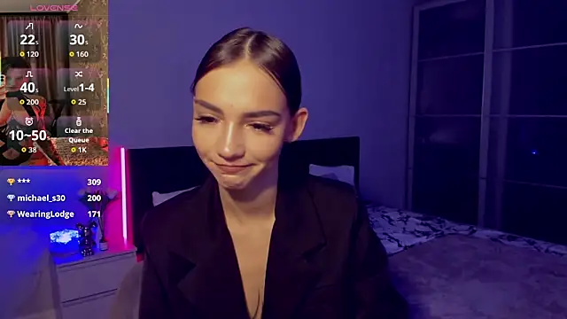 SophieCatty online show from 10-22-25, 12:43