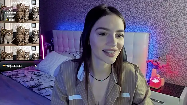 SophieCatty online show from 03-07-25, 08:34