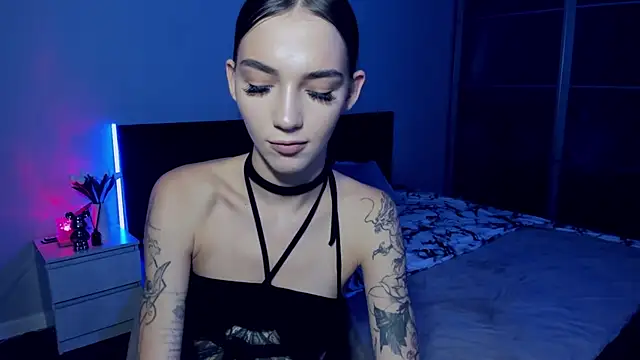 SophieCatty online show from 09-24-25, 04:13