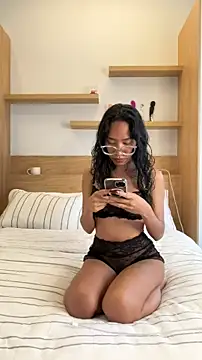 Snapshot of itsyourcassie chatting on 02-07-26, 06:27 itsyourcassie online show from 02-07-26, 06:27