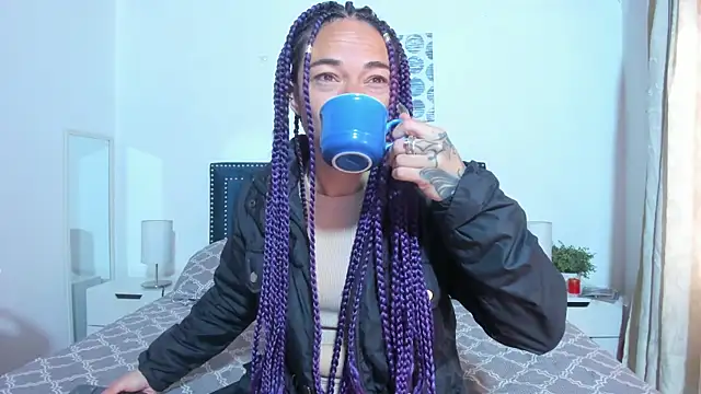 ZulyMichels online show from 04-16-26, 12:28