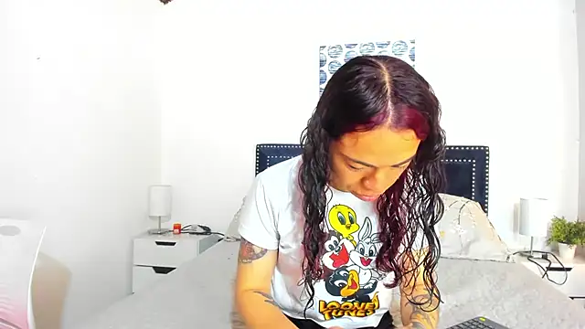 ZulyMichels online show from 10-10-25, 12:06