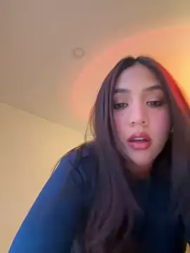 Snapshot of marcimaa chatting on 02-22-25, 11:13 marcimaa online show from 02-22-25, 11:13