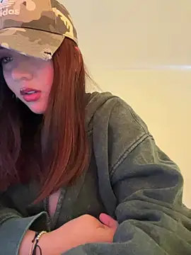 Snapshot of marcimaa chatting on 02-02-25, 10:17 marcimaa online show from 02-02-25, 10:17