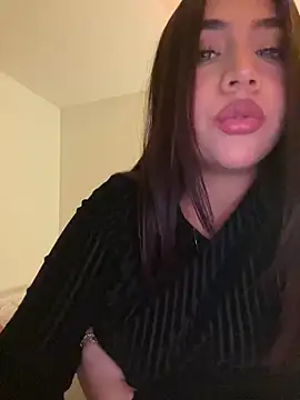 Snapshot of marcimaa chatting on 02-02-25, 02:27 marcimaa online show from 02-02-25, 02:27