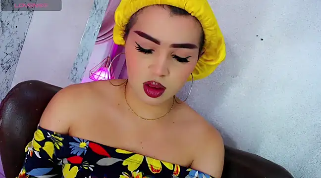 Snapshot of Alexandra_Hornny chatting on 01-24-25, 10:32 Alexandra Hornny online show from 01-24-25, 10:32