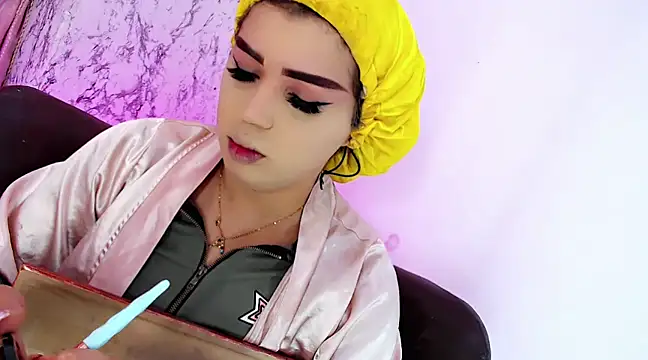 Snapshot of Alexandra_Hornny chatting on 02-15-25, 10:00 Alexandra Hornny online show from 02-15-25, 10:00