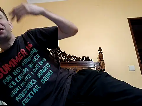 White rabbit  online show from 11-12-25, 10:19