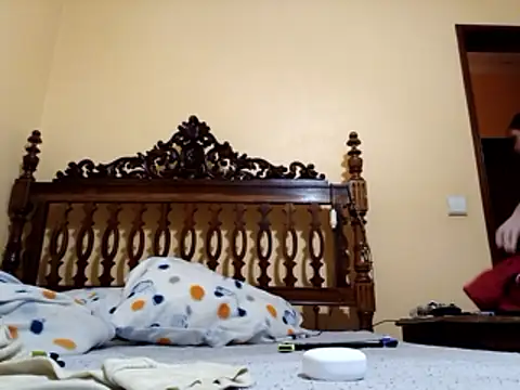 White rabbit  online show from 01-13-26, 08:57