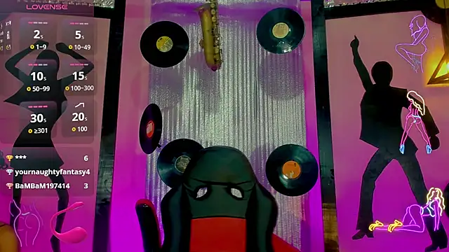 Snapshot of nickyminach_ chatting on 10-25-25, 07:25 nickyminach online show from 10-25-25, 07:25