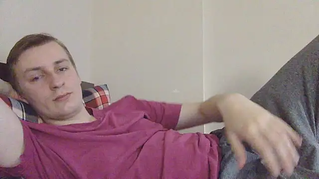 Snapshot of your_andy chatting on 10-03-25, 06:48 your andy online show from 10-03-25, 06:48