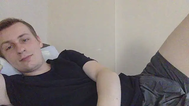 Snapshot of your_andy chatting on 09-09-25, 06:12 your andy online show from 09-09-25, 06:12