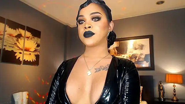 MarryQueen22 online show from 03-10-26, 01:20