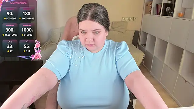 PlumPie online show from 03-21-26, 09:03