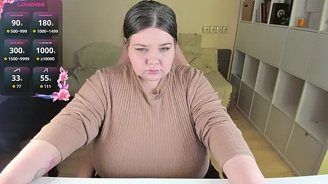 PlumPie online show from 02-19-26, 02:36