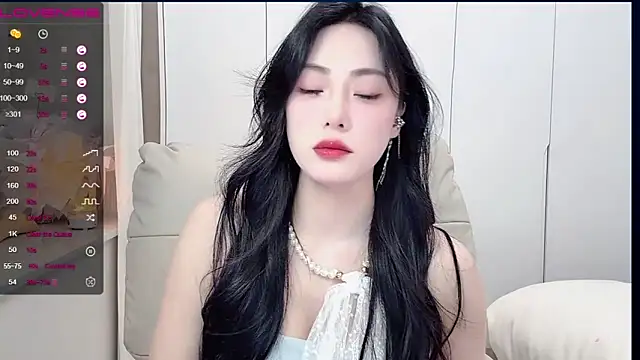 uuxiaocai online show from 04-07-26, 12:18