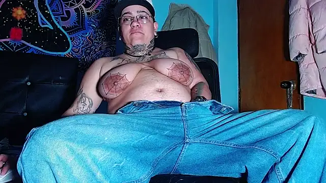 Snapshot of Techno_420_ chatting on 03-02-26, 02:23 Techno 420 online show from 03-02-26, 02:23