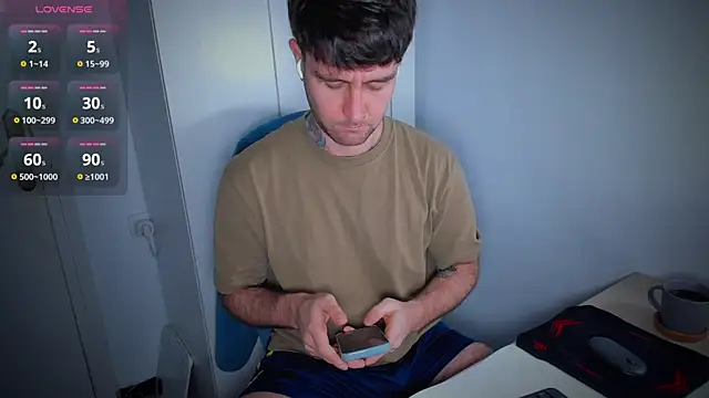 HonestAndrew online show from 03-25-26, 09:08